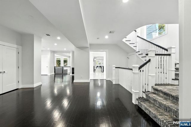 108 Lafayette Ave, Passaic, NJ 07055