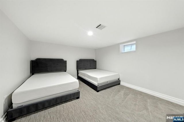 108 Lafayette Ave, Passaic, NJ 07055