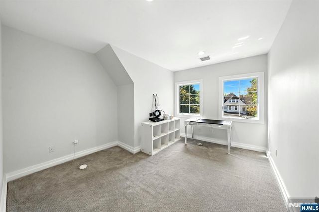 108 Lafayette Ave, Passaic, NJ 07055