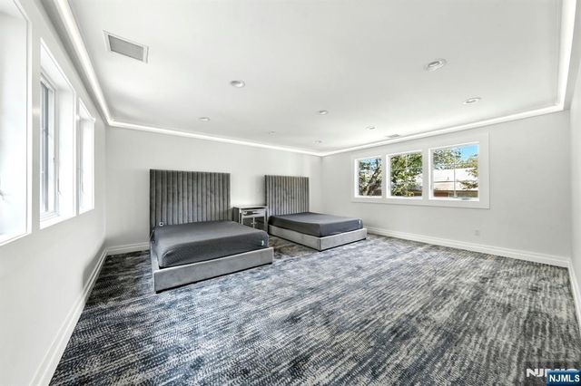 108 Lafayette Ave, Passaic, NJ 07055