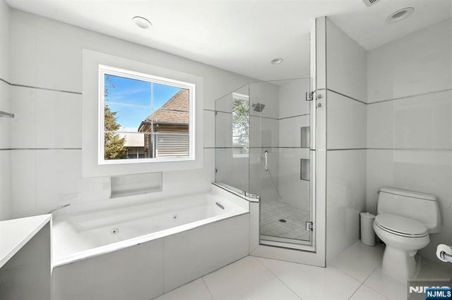 108 Lafayette Ave, Passaic, NJ 07055