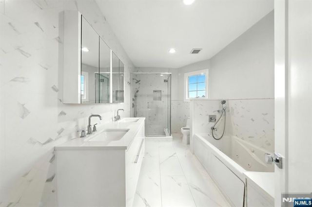 108 Lafayette Ave, Passaic, NJ 07055