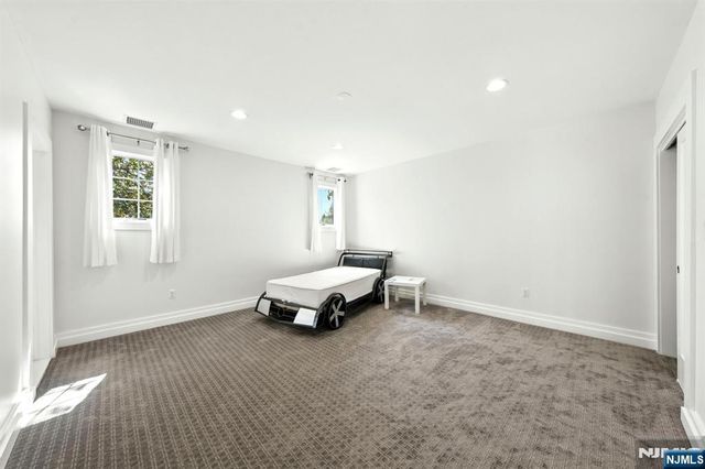 108 Lafayette Ave, Passaic, NJ 07055