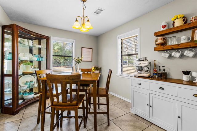 431 Ridgewood Drive, Shepherd, TX 77371