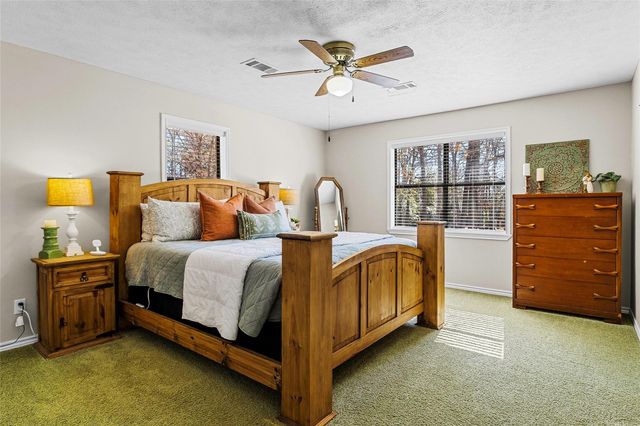 431 Ridgewood Drive, Shepherd, TX 77371