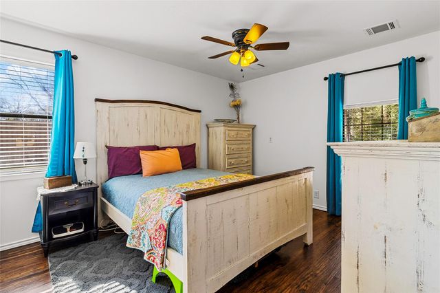 431 Ridgewood Drive, Shepherd, TX 77371