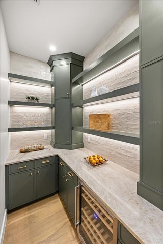 505 JENNIFER LANE, Windermere, FL 34786