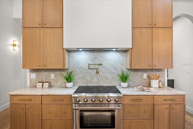 505 JENNIFER LANE, Windermere, FL 34786