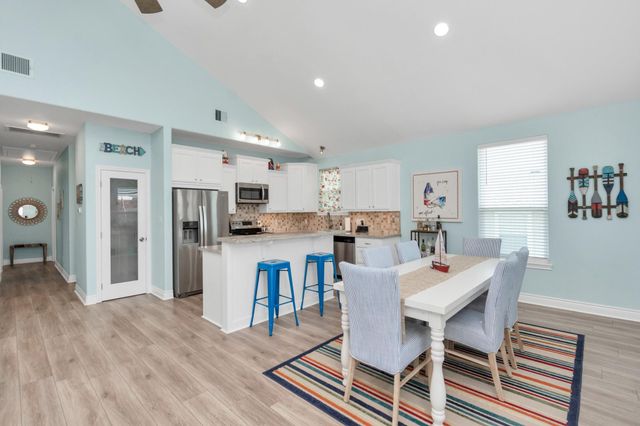 4019 Ector Drive, Galveston, TX 77554