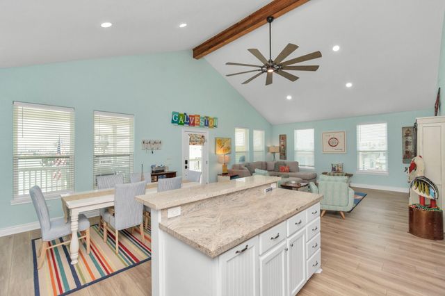4019 Ector Drive, Galveston, TX 77554