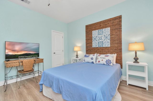 4019 Ector Drive, Galveston, TX 77554
