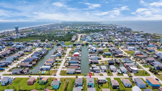 4019 Ector Drive, Galveston, TX 77554