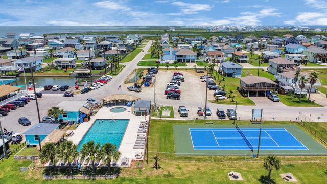 4019 Ector Drive, Galveston, TX 77554