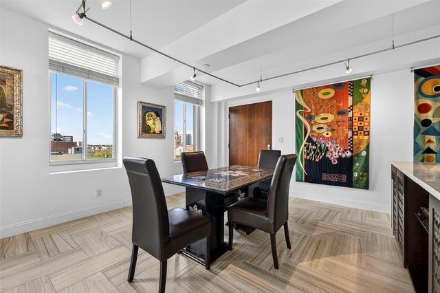 405 CENTRAL AVENUE 600, St Petersburg, FL 33701