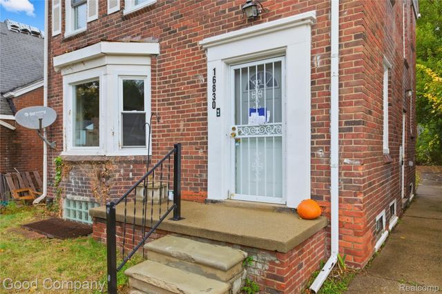 16830 Sorrento Street, Detroit, MI 48235