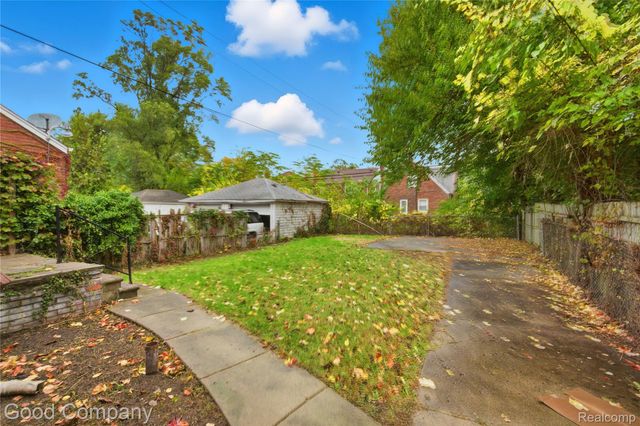 16830 Sorrento Street, Detroit, MI 48235