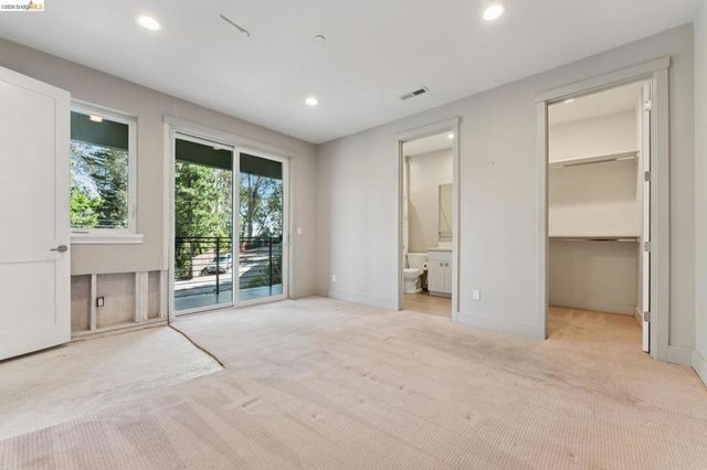 5917 Balboa, Oakland, CA 94611