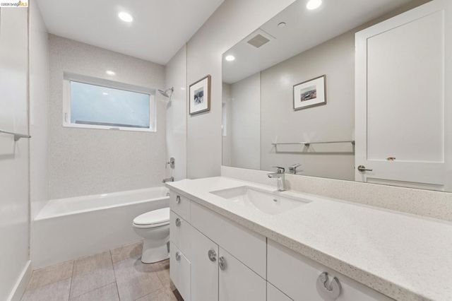 5917 Balboa, Oakland, CA 94611