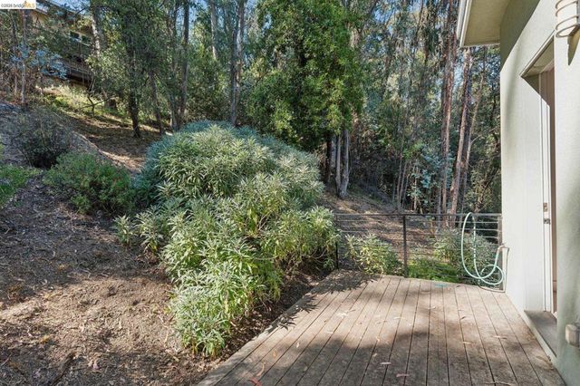 5917 Balboa, Oakland, CA 94611