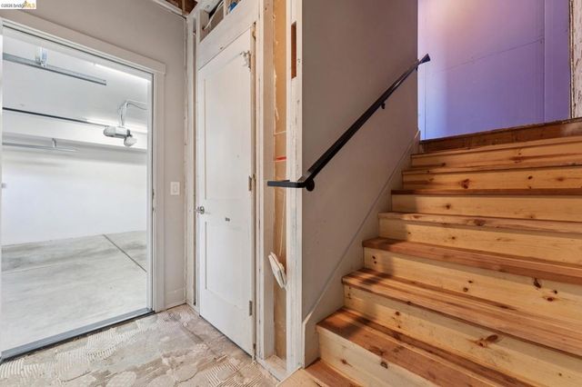 5917 Balboa, Oakland, CA 94611