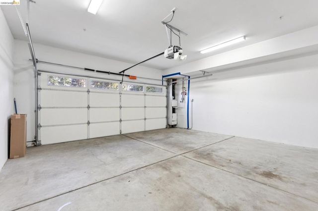 5917 Balboa, Oakland, CA 94611