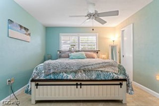 5559 Boynton LN, Fort Myers, FL 33919