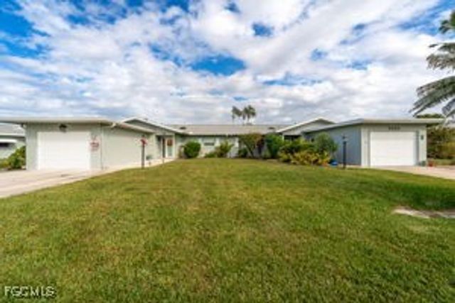 5559 Boynton LN, Fort Myers, FL 33919