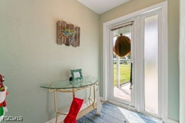 5559 Boynton LN, Fort Myers, FL 33919