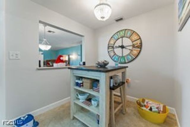 5559 Boynton LN, Fort Myers, FL 33919