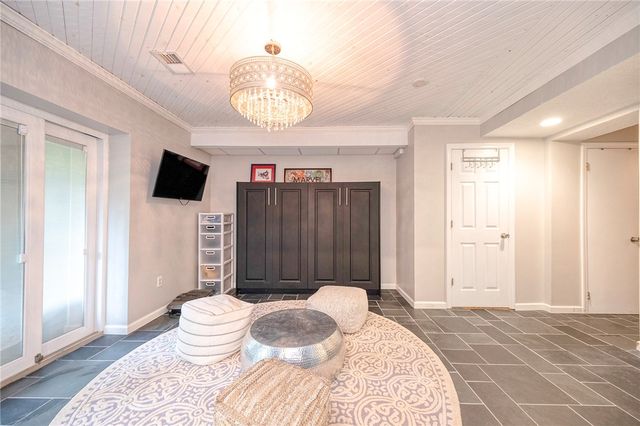 1523 Merion Ln, Oakmont, PA 15139