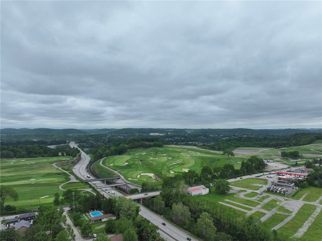 1523 Merion Ln, Oakmont, PA 15139