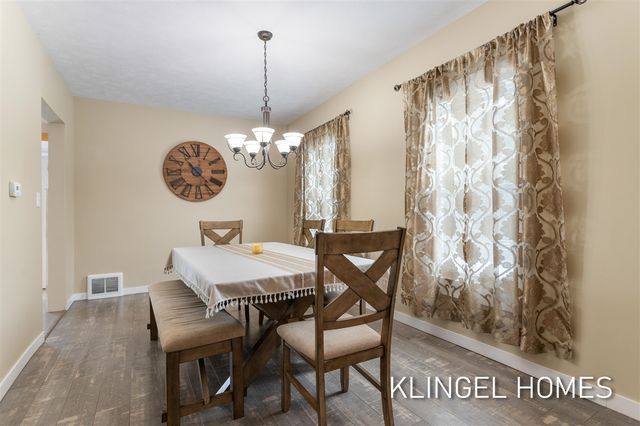 326 South Street, Spring Lake, MI 49456