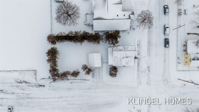 326 South Street, Spring Lake, MI 49456