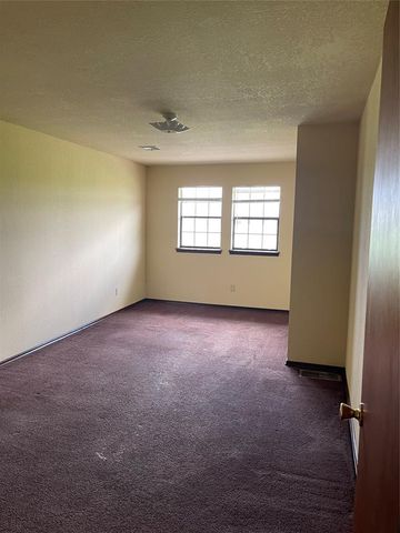 9120 Knottingham, Midwest City, OK 73130