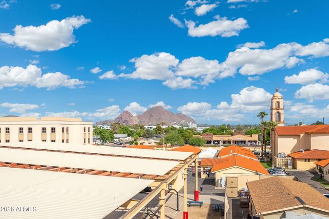 2300 E CAMPBELL Avenue 230, Phoenix, AZ 85016