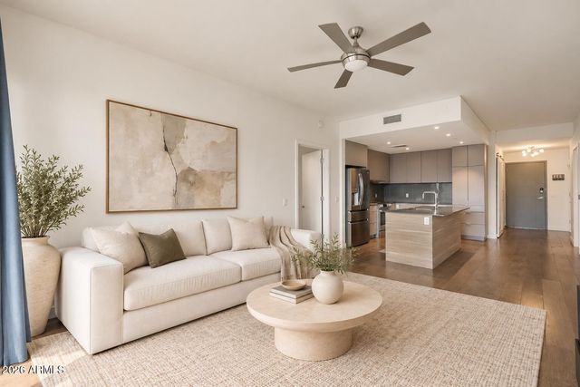 2300 E CAMPBELL Avenue 230, Phoenix, AZ 85016