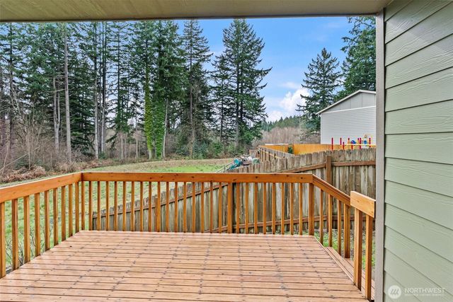 256 NE Tronson Circle, Bremerton, WA 98311