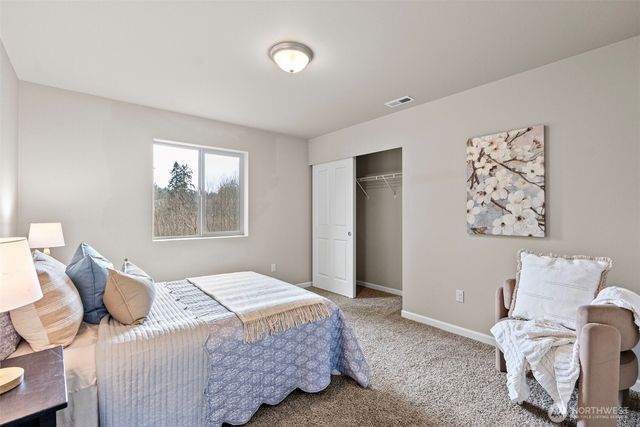 256 NE Tronson Circle, Bremerton, WA 98311