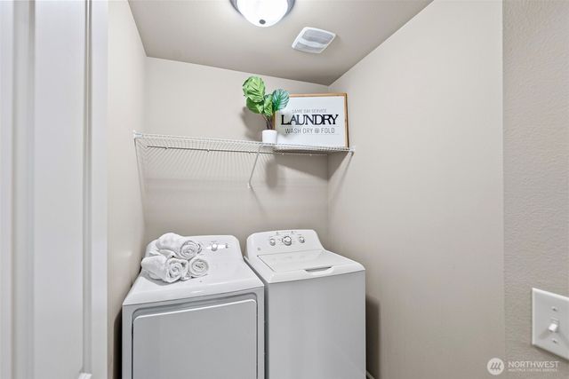 256 NE Tronson Circle, Bremerton, WA 98311