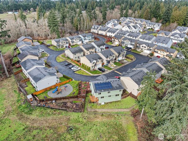 256 NE Tronson Circle, Bremerton, WA 98311