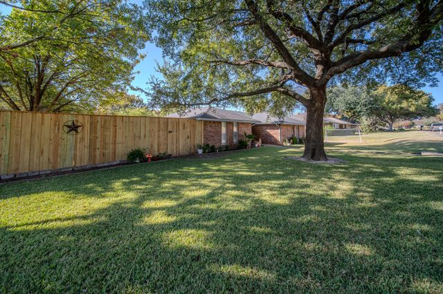 614 Athenia Way, Duncanville, TX 75137