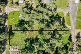 920 E Herron Boulevard NW, Lakebay, WA 98349