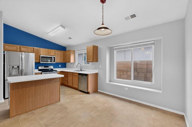 617 Sunny Meadows Drive NE, Rio Rancho, NM 87144