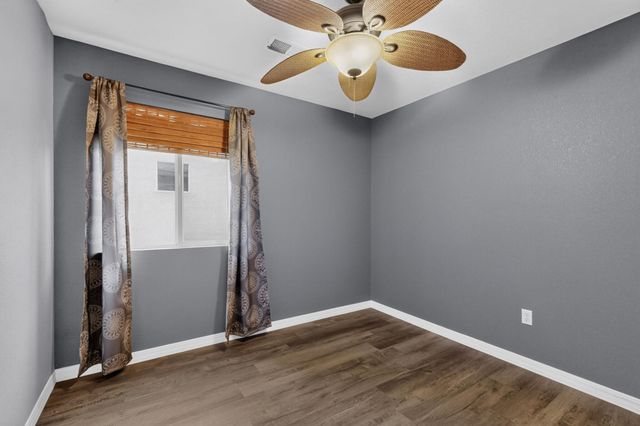 617 Sunny Meadows Drive NE, Rio Rancho, NM 87144