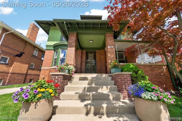 700 Taylor Street, Detroit, MI 48202