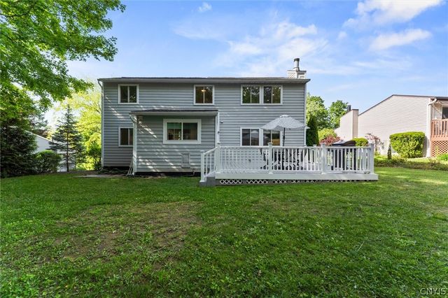 105 Vantage Drive, Camillus, NY 13031