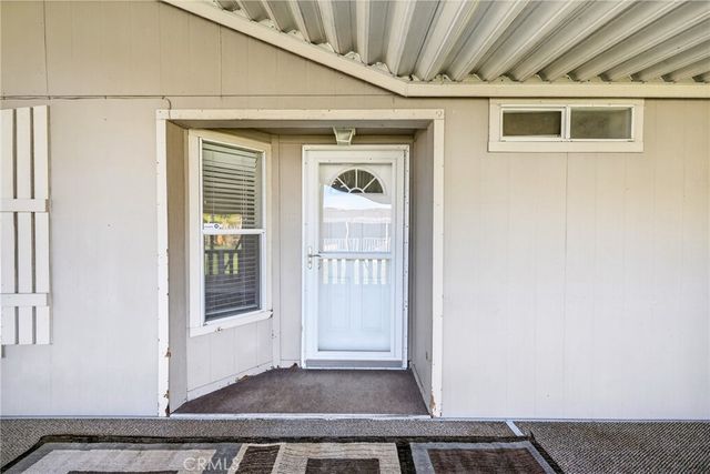 1067 Stevenson A & B, Colton, CA 92324