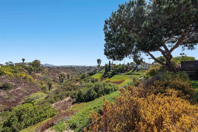 2535 Greyling Dr., San Diego, CA 92123