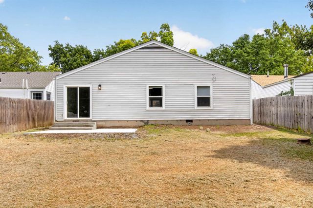 747 S Clifton Ave, Wichita, KS 67218