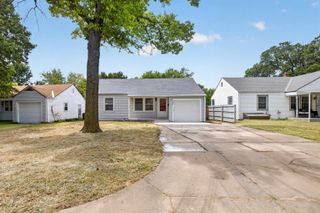 747 S Clifton Ave, Wichita, KS 67218